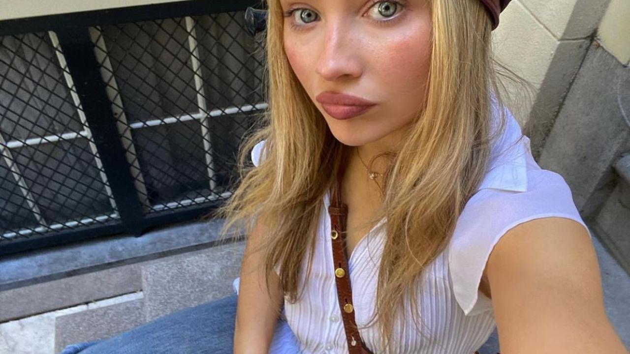 Profil Sabrina Carpenter, dari Bintang Disney ke Sorotan Dunia Pop