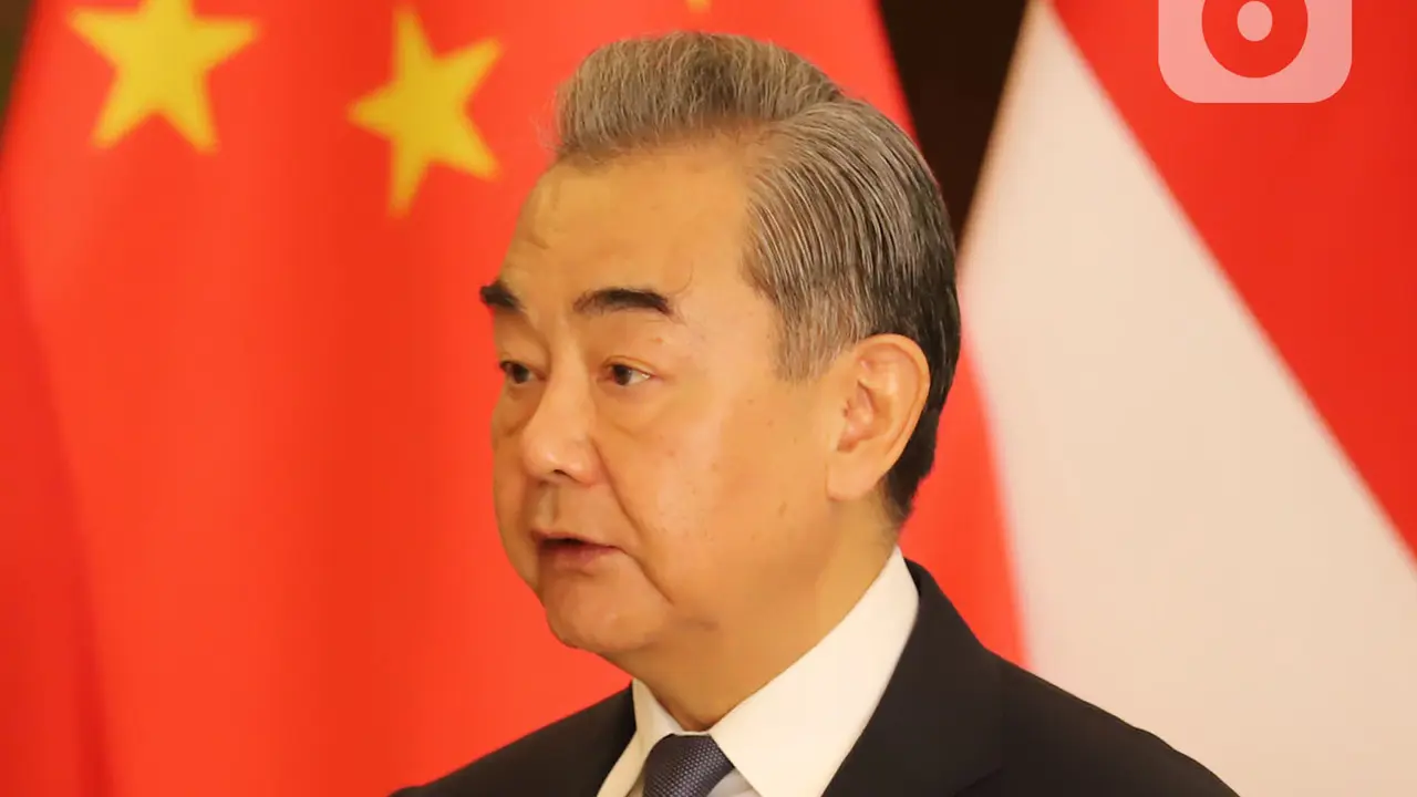 Menlu China Wang Yi