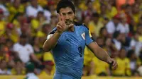 Jebol Jala Kolombia, Suarez Samai Rekor Gol Legenda Argentina