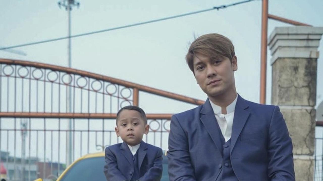 Kedekatan RIzky Billar dan Sang Anak Menarik Perhatian