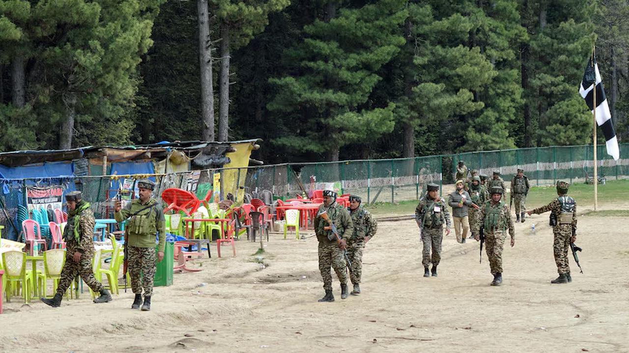 Serangan Kelompok Bersenjata di Tempat Wisata Kashmir, 26 Wisatawan Tewas