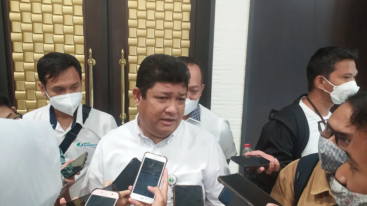 Direktur kepesertaan BPJamsostek Zainudin menjelaskan mengenai data calon penerima Bantuan Pemerintah Berupa Subsidi Gaji/Upah (BSU) tahap kedua tahun 2022, Kamis (8/9/2022).