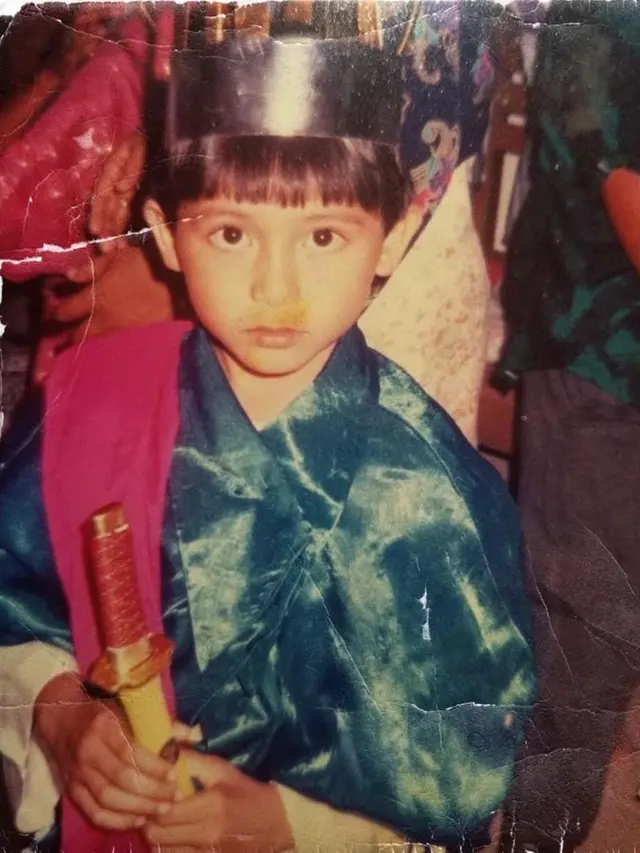 Potret Masa Kecil Ryan Delon, Mirip Banget Dengan Ryshaka. (Sumber: Instagram/tail_wagging)