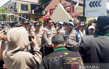 Shalat Gaib Iringi Aksi Solidaritas Mahasiswa HMI di Situbondo, Tuntut Keadilan Pengemudi Ojol Tewas Ditabrak Brimob