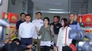 Nabila membenarkan bahwa dalam film itu ada adegan tembak-tembakan. Tapi, ia membantah senjata api dalam film Detachment Police Operation (DPO) menggunakan senjata api asli. Apalagi syutingnya saat itu ada dipinggir jalan. (Deki Prayoga/Bintang.com)