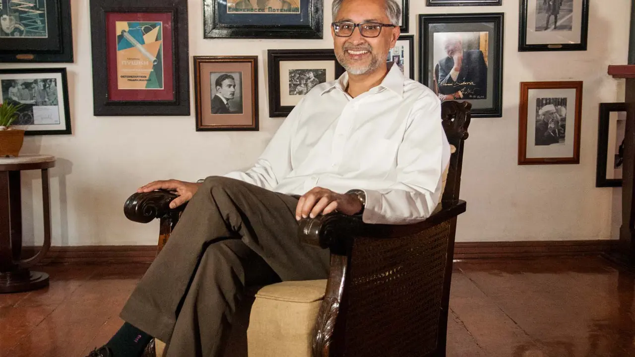 Dubes Inggris Moazzam Malik