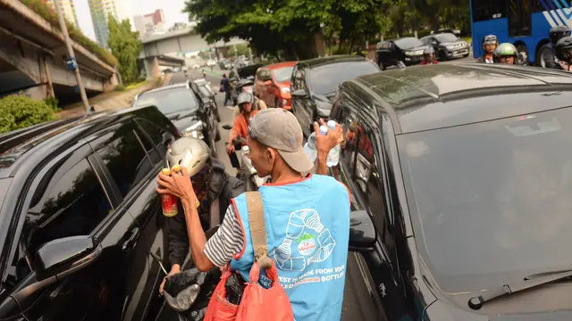 Pedagang Asongan.