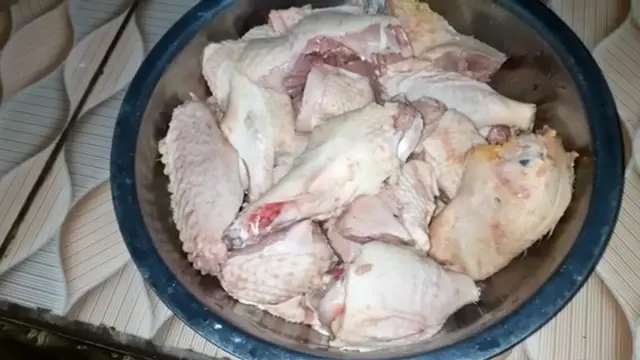 Tanpa Jeruk Nipis, Begini 4 Trik Sederhana Hilangkan Bau Amis pada Daging Bebek