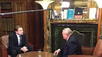 Leonardo Dicaprio wawancarai Gubernur Sumsel Alex Noerdin soal kebakaran (Nefri Inge/Liputan6.com)