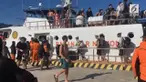 Sejak Senin (6/8) ribuan turis yang sedang berlibur di tiga Gili di NTB berhashil di evakuasi. Hingga Selasa (7/8) pagi tercatat 4636 turis dievakuasi ke tiga pelabuhan.