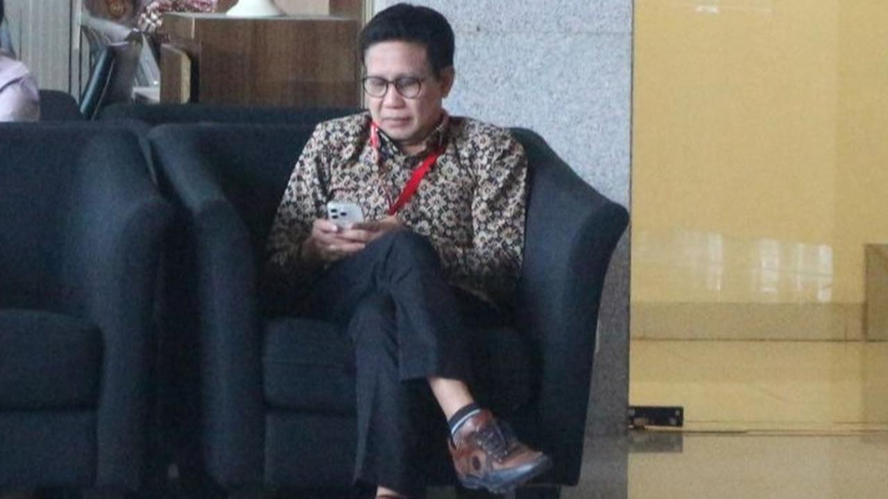 Geledah Rumah Dinas Menteri Desa Abdul Halim Iskandar, KPK Sita Uang Tunai dan Barang Bukti Elektronik