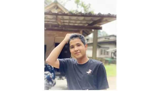 Selama berada di sana, Jirayut tentu ingin melakukan banyak aktivitas seru bersama orang-orang yang dicintainya.