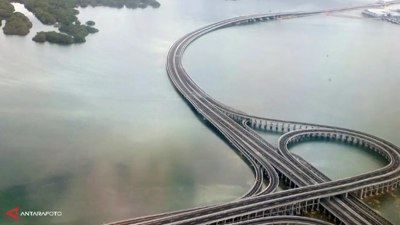 tol-laut-bali-130923b.jpg