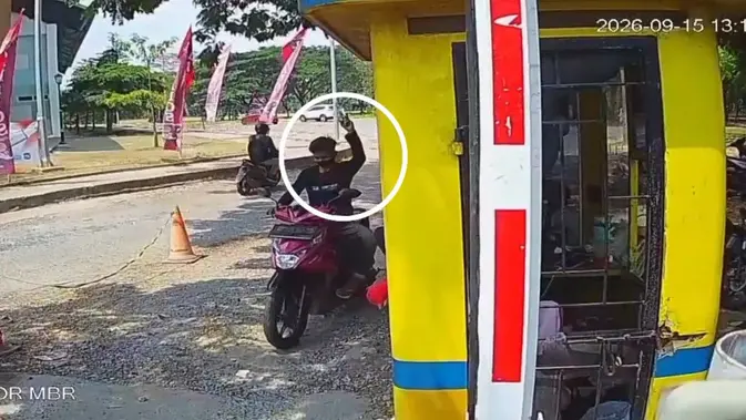 Pria Lepaskan Tembakan di UIN Raden Intan Lampung, Aksinya Terekam CCTV