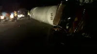 Truk LPG Terguling di Serang, Warga Dievakuasi