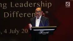 Pemimpin oposisi Malaysia, Anwar Ibrahim berbicara dalam The Executive Center for Global Leadership (ECGL) Leadership Forum 2018 di Jakarta, Rabu (4/7). Kunjungan luar negeri resmi ini pertama setelah Anwar keluar dari penjara. (Liputan6.com/JohanTallo)