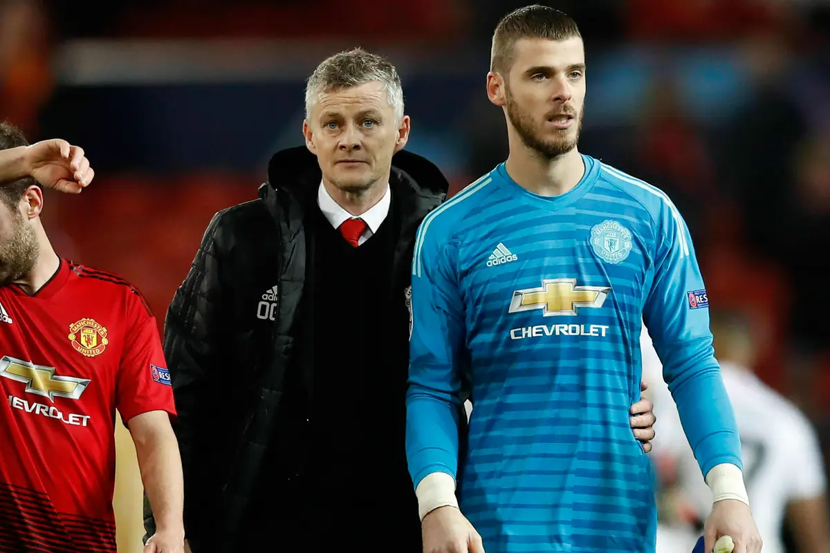 Ekspresi Kecewa Solskjaer Usai MU Dikalahkan PSG