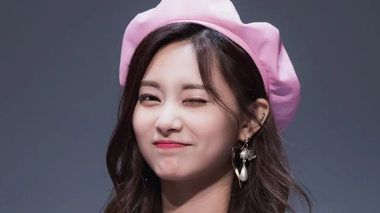 Tzuyu TWICE