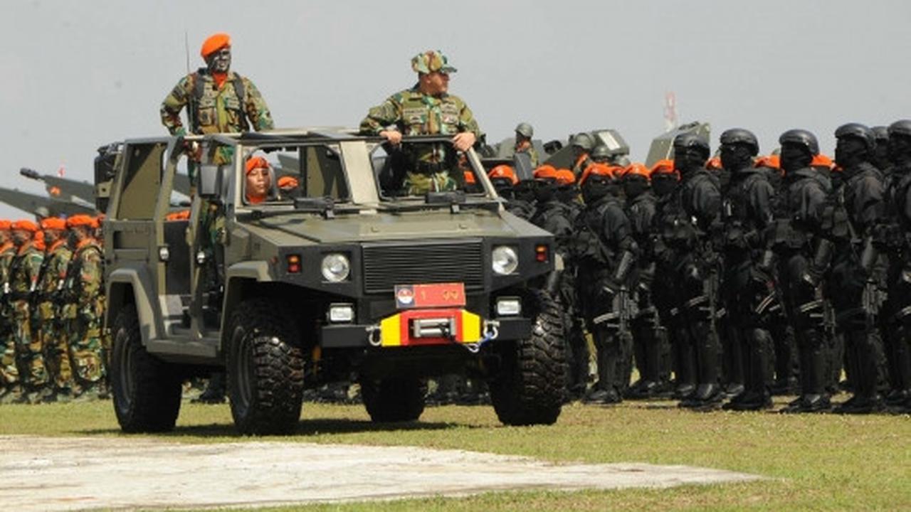 Menhan Ryamizard diangkat jadi warga kehormatan pasukan elite TNI