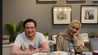 7 Potret Ruang Makan di Rumah Tengku Firmansyah dan Cindy Fatika Sari, Simpel tapi Terlihat Mewah
