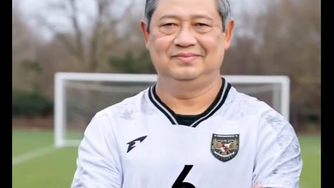 Penampakan Para Mantan Presiden Indonesia Pakai Jersey Timnas versi AI, Siapa Paling Keren?
