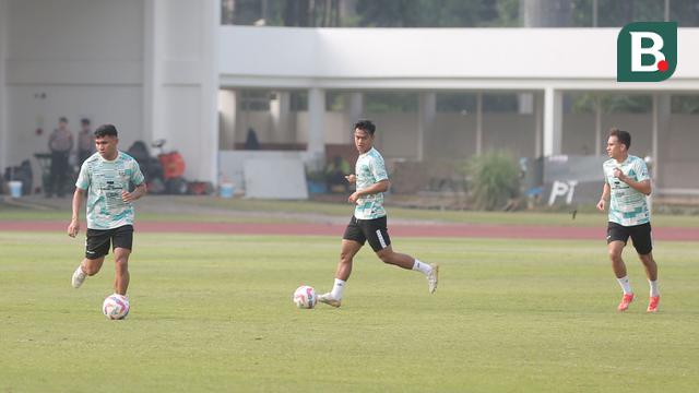 Calvin Verdonk - Latihan Timnas Indonesia