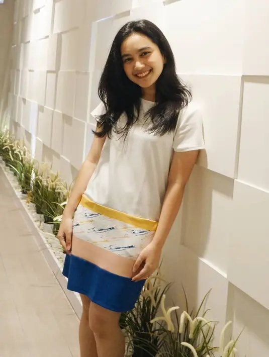 Rachel Amanda pun menceritakan inti dari film Sajen yang dibintanginya. Amanda berharap dari filmnya itu ada pesan moral yang dapat tersampaikan dan diterima para penonton. (Instagram/auroramanda)