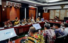 Pengusaha Garmen dan Tekstil Temui Menkeu Purbaya, Dukung Aturan Pembatasan Produk Thrifting di Pasar Lokal