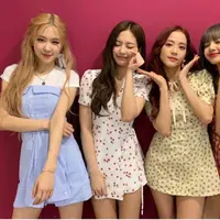 Fans di Taiwan sedang ramai bahas kabar tanggal comeback BLACKPINK yang bocor di situs belanja.