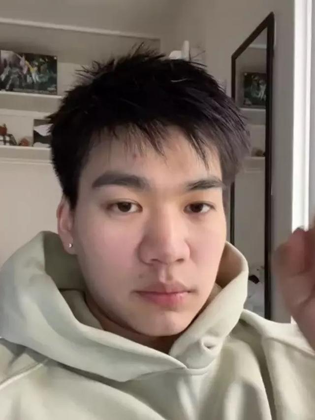 Pria Lamar 500 pekerjaan