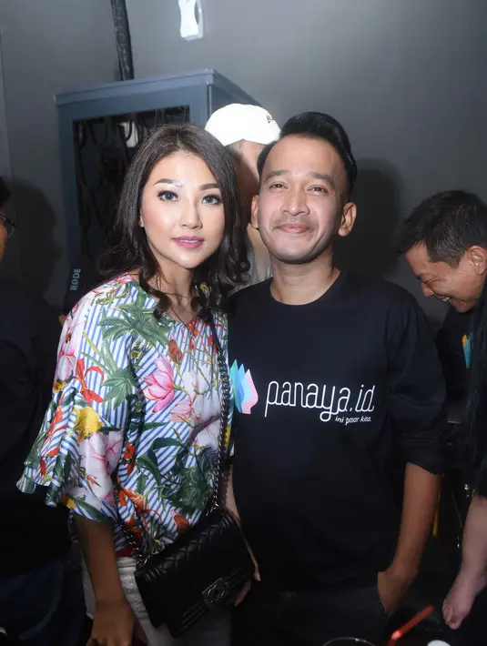 Bagi ayah seorang anak itu, pihak keluarga lebih berhak memberikan keterangan terkait perkembangan penyakitnya dibanding dengan dirinya. Kini, ia fokus terkait pembiayaan Jupe. (Nurwahyunan/Bintang.com)