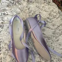 Inspirasi 5 Jenis Sepatu yang Bikin jadi Tampil Stylish /copyright pexels/  Etsy