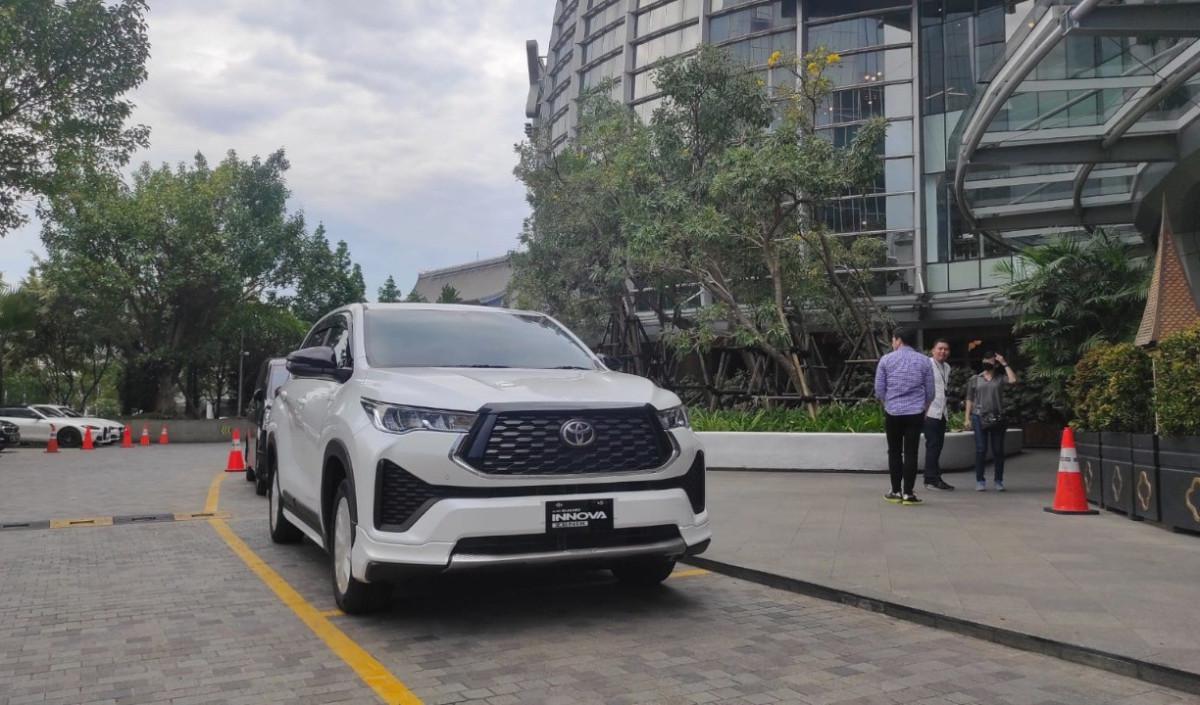Rinciannya, Chery Omoda 5 meraih skor tertinggi: 131 poin; Toyota Kijang Innova Zenix Hybrid (157 poin) dan<br>Wuling Air ev (129 poin).<br>Penilaian diberikan oleh 21 juri inti dari anggota Forwot dan memenuhi persyaratan 80%&nbsp; mengendarai para final
