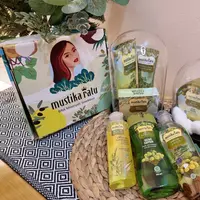 Simak ulasan perawatan kecantikan ala Putri Keraton dengan menggunakan rangkaian produk zaitun dari Mustika Ratu (Mustika Ratu)
