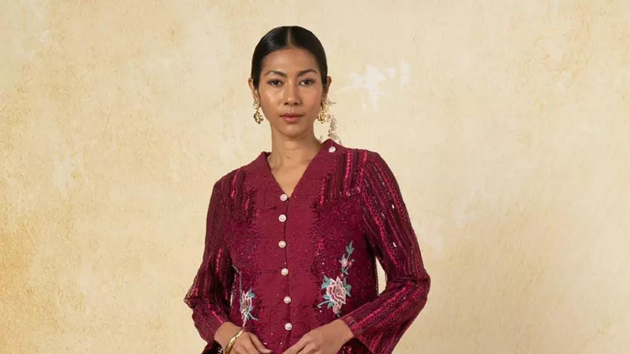 Baju Lebaran Brokat Warna Burgundy