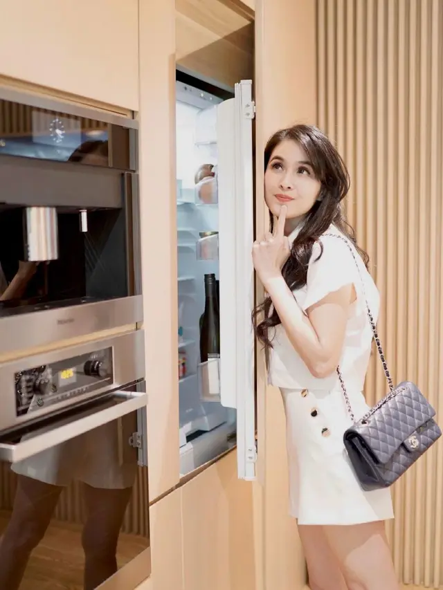 Potret dapur mewah milik Sandra Dewi (Sumber: Instagram/sandradewi88)