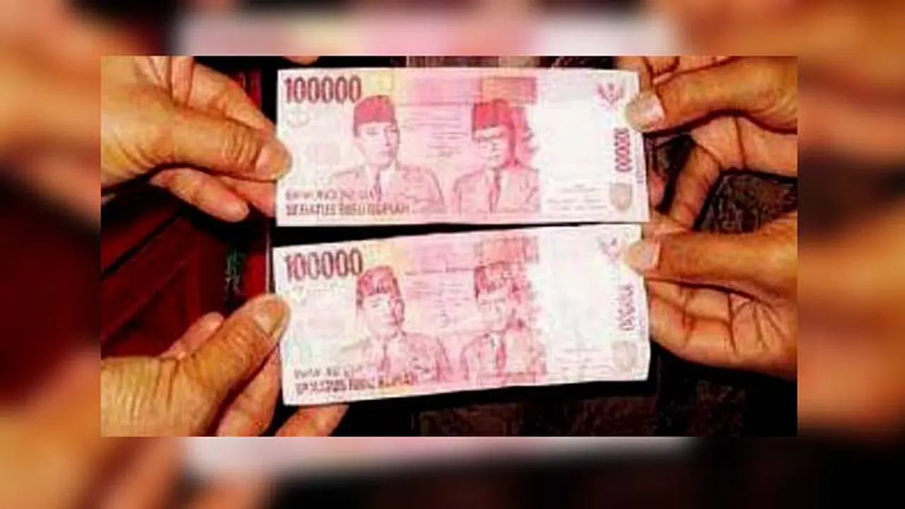 Uang Palsu 