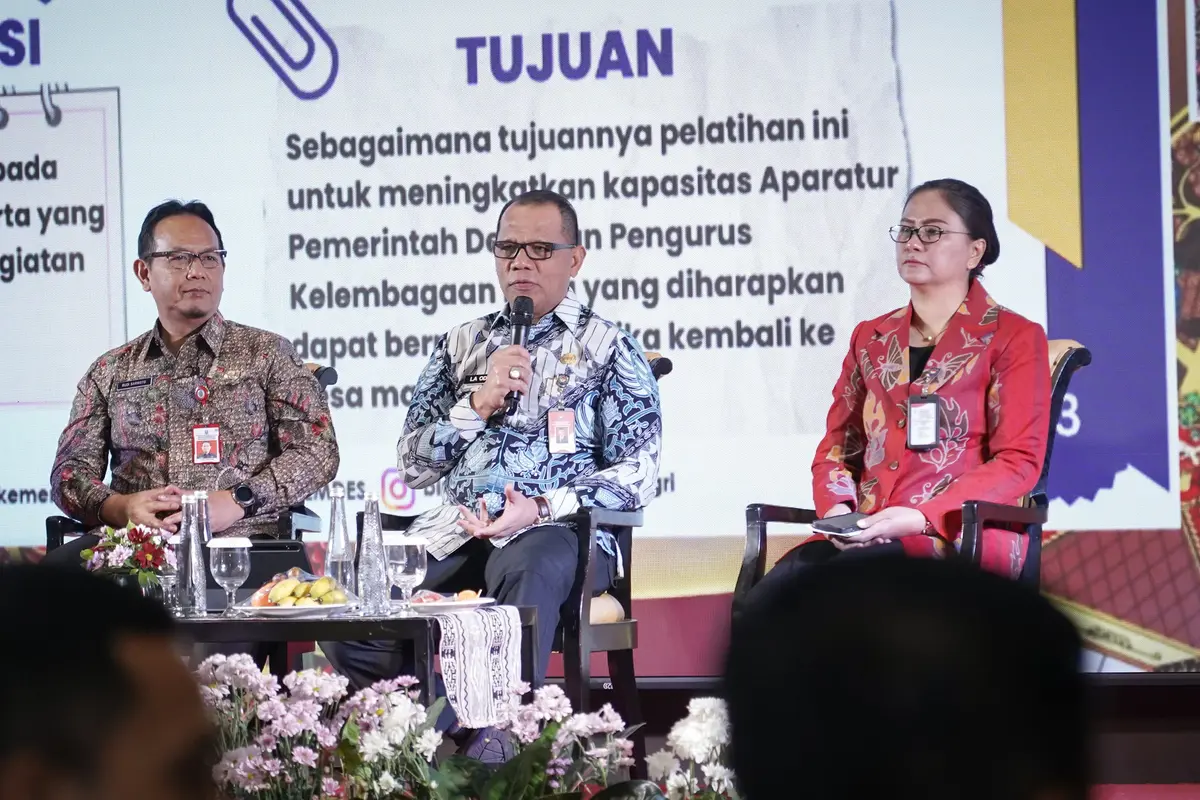 La Ode dalam sesi Talkshow pada Penutupan Pelatihan Angkatan Kedua di Surabaya, Rabu (28/08/2024). (Istimewa)