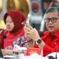 Sekretaris Jenderal DPP PDIP Hasto Kristianto bersama Risma. (Foto: PDIP Jatim)