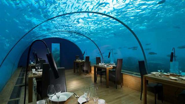 Di Bawah Laut Hingga Diatas Langit, Inilah 6 Restoran Unik Di Dunia