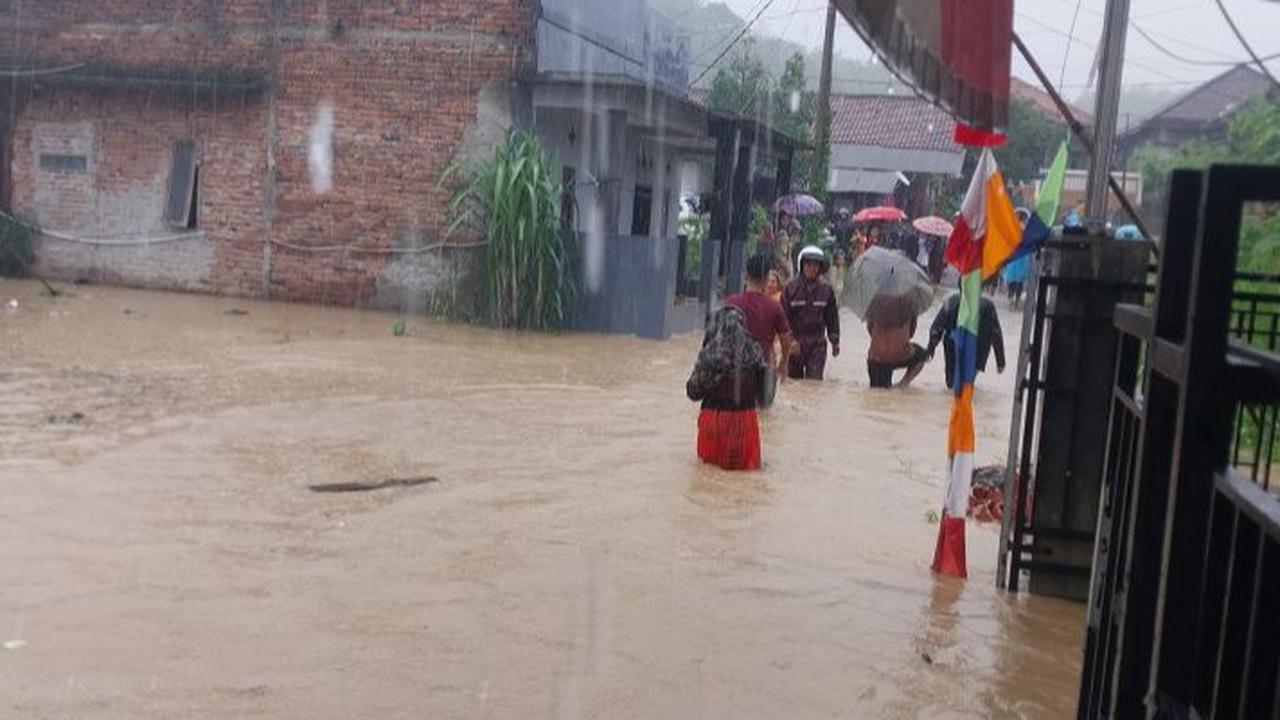 Bencana di Sukabumi Tersebar di 33 Lokasi, Status Tanggap Darurat Diaktifkan