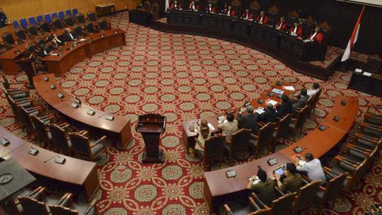 Sidang putusan MK tentang wakil menteri