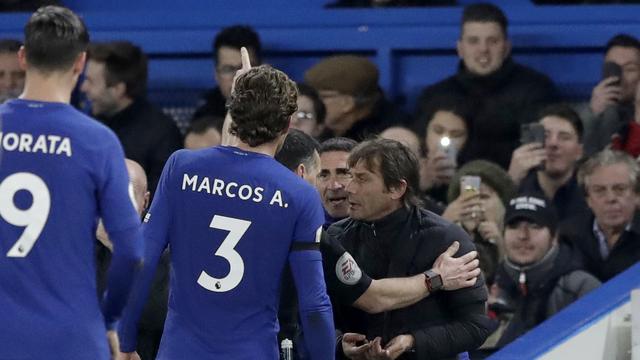 Antonio Conte Meminta Maaf Setelah Menerima Kartu Merah