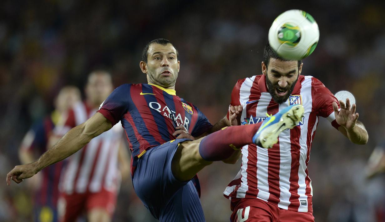 Javier Mascherano didatangkan Barcelona dari Liverpool tahun 2010. Mascherano dikenal sebagai salah satu bek terbaik dunia dengan akurasi umpan 90% di La Liga musim ini. (AFP/Lluis Gene)