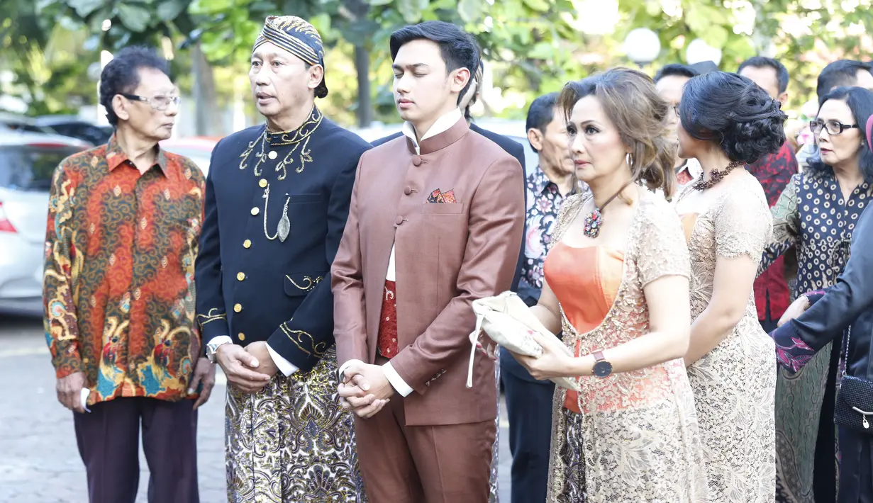 Caesar Hito dan Felicya Angelista (Muhammad Akrom Sukarya/© KapanLagi.com)