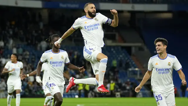 Foto: Asensio Hattrick, Benzema Brace, Real Madrid Pesta Gol ke Gawang Mallorca di Pekan Keenam Liga Spanyol 2021 / 2022