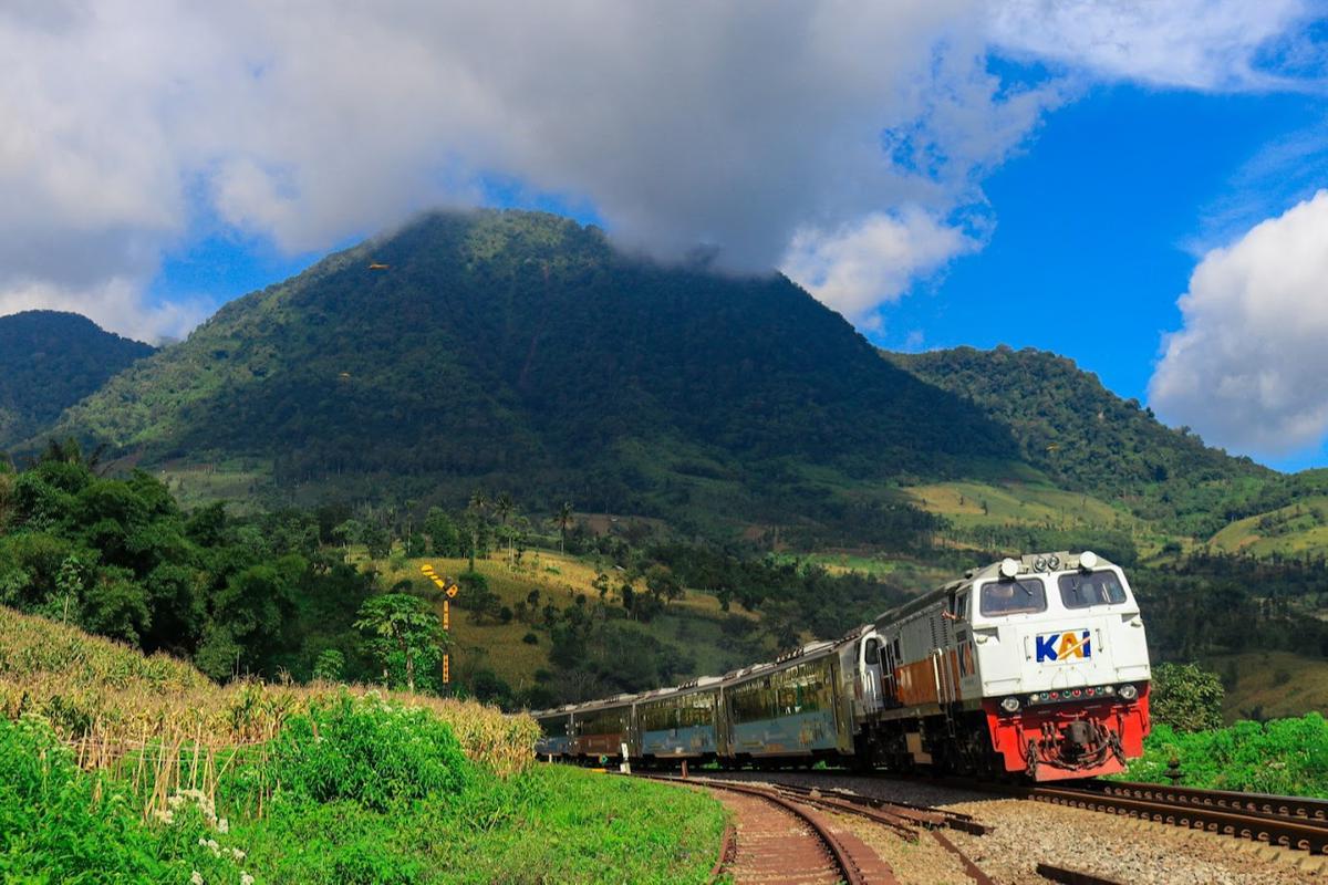 Stasiun Lebak Jero Bandung