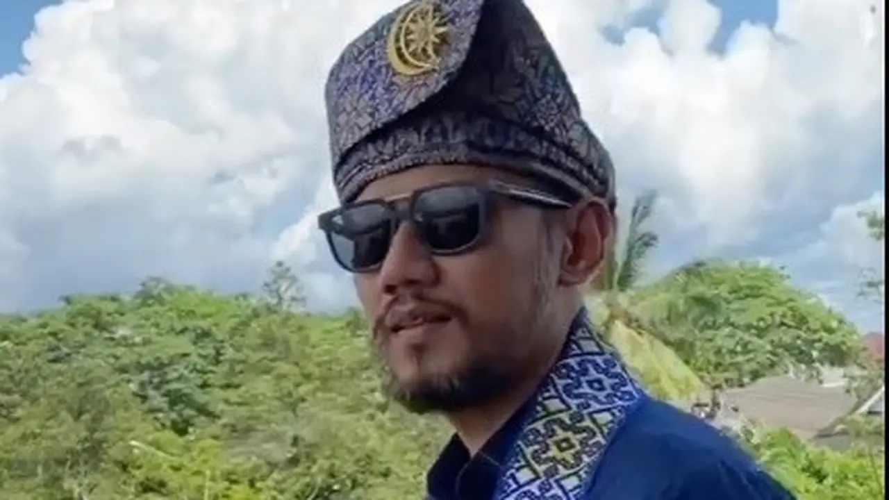 7 Potret Terbaru AHY, Brewoknya Makin Tebal dan Maskulin