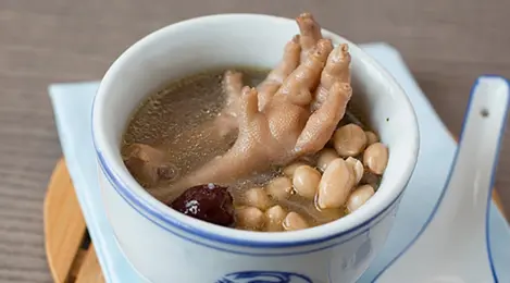 sup kacang tanah