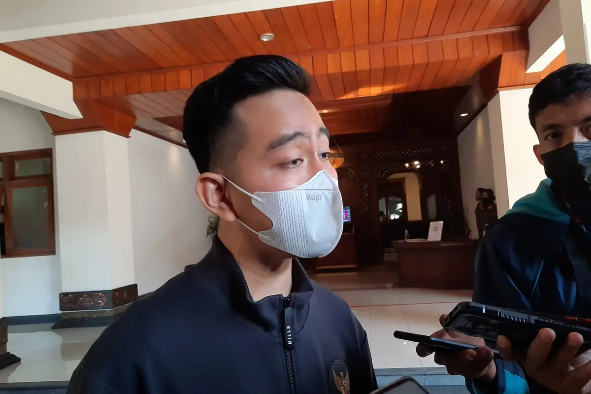 Gibran Rakabuming Raka Minta Maaf